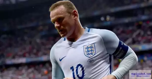 Sam Allardyce fails to confirm Rooney captaincy